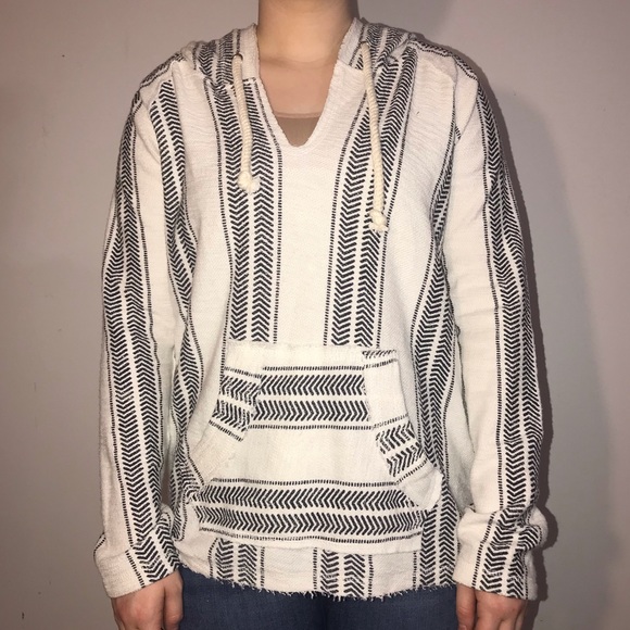 patterned hooded pullover - Picture 3 of 4